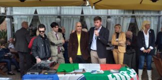 Andrea Romiti, candidato sindaco di Livorno per il centrodestra, con Ahamed Rbiaa