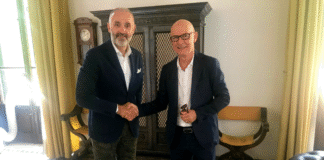 L'Onorevole Riccardo Zucconi, Deputato di Fratelli d'Italia, ha incontrato il Questore di Lucca Maurizio Dalle Mura.