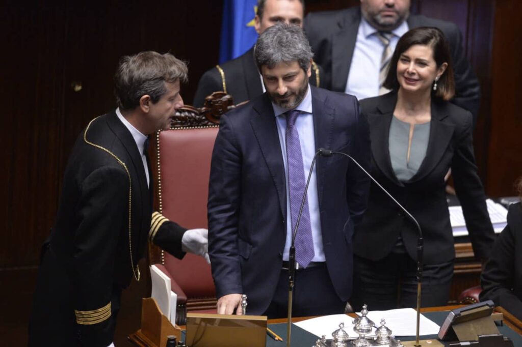 5stelle/PD così lontani….così vicini: con la nuova maggioranza un attacco convergente ai valori non negoziabili