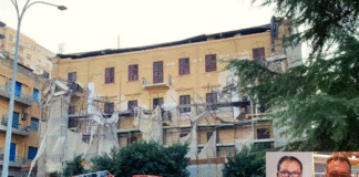 Ad una settimana dal crollo del ponteggio, del cornicione e di parte del tetto di un'edificio di piazza Cavour, il Dirigente nazionale di Fratelli d'Italia e vice Capo di gabinetto all'Assessorato allo Sport, Turismo e Spettacolo della Regione Sicilia, Calogero Pisano, il Portavoce provinciale, Fabio La Felice, il Coordinatore cittadino, Paola Antinoro, ed il vice Coordinatore cittadino, Giuseppe Milano, intervengono sulla vicenda