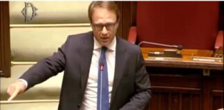 capogruppo di Fratelli d’Italia alla Camera, Francesco Lollobrigida.