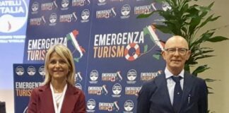 Riccardo Zucconi, deputato di Fratelli d'Italia ed Annamaria Frigo del Dipartimento Politiche Giovanili, Sport e Infrastrutture di Fratelli d'Italia