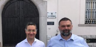 il deputato e coordinatore veneto di Fratelli d'Italia, Luca De Carlo, e il consigliere comunale Raffaele Addamiano, visitano al carcere di Baldenich, a Belluno.