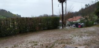 Esterno della scuola di Massa Macinaia, Capannori
