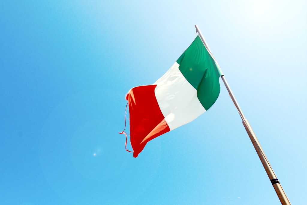 La lettera: Destra e identità. In evoluzione nella tradizione.