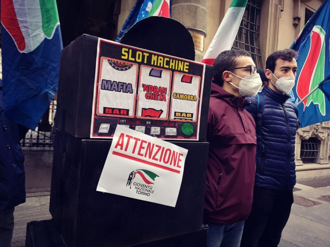 Flash-mob del movimento giovanile di FdI 