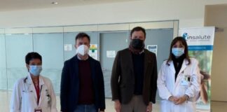 Vittorio Fantozzi, Consigliere regionale di Fratelli d’Italia e Marco Martinelli, capogruppo in Consiglio comunale di Fratelli d’Italia con le dottoresse Michela Maielli e Fabriana Frosini durante il sopralluogo al Pronto soccorso dell’ospedale San Luca a Lucca.