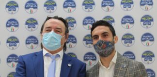 Salvio Zoi, presidente del Circolo di Fratelli d’Italia di Sansepolcro e Giuseppe Carbonaro, candidato della lista di Fratelli d’Italia a sostegno di Laura Chieli.