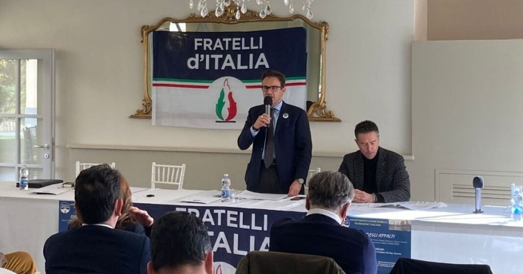 Conferenza stampa di Fratelli d'Italia su vicenda Estra-Macrì.