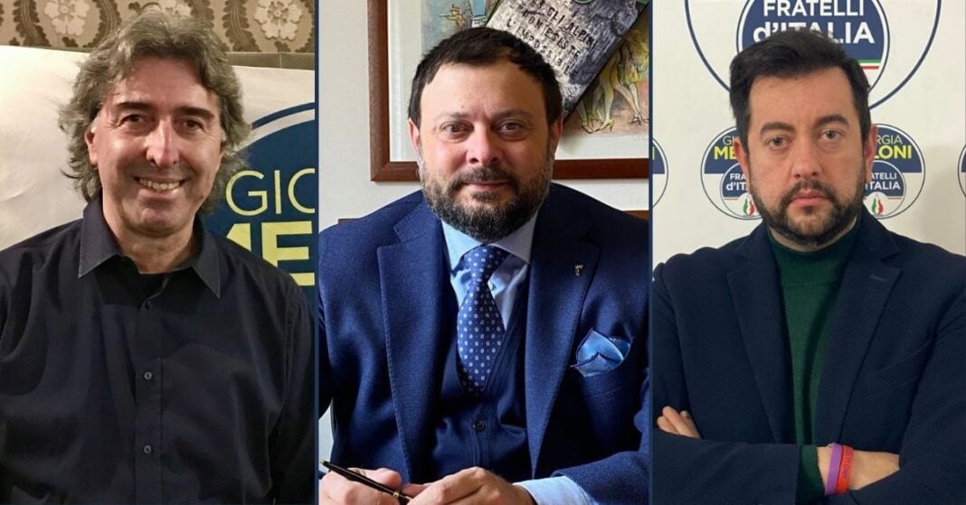 Marco Dondolini, consigliere comunale di Fratelli d’Italia di Viareggio, Vittorio Fantozzi, consigliere regionale di Fratelli d’Italia e Francesco Torselli, capogruppo di Fratelli d’Italia in Consiglio regionale.