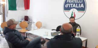 Vittorio Fantozzi, Consigliere regionale di Fratelli d’Italia durante l'incontro con i commercianti di Capannori.