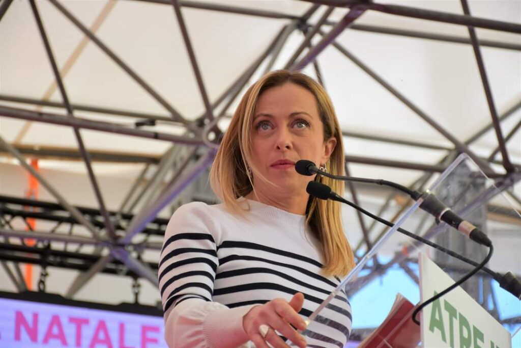 #Atreju21. Giorgia Meloni sfida l’inverno e vince.