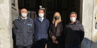 Vittorio Fantozzi, Consigliere regionale di Fratelli d’Italia e Marco Martinelli, capogruppo in Consiglio comunale a Lucca durante il sopralluogo nel carcere di Lucca.