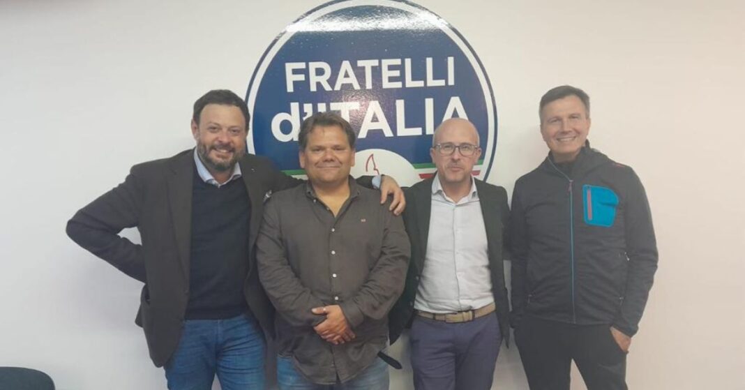 Vittorio Fantozzi, Consigliere regionale di Fratelli d'Italia, Paolo Ricci, coordinatore di Capannori di Fratelli d'Italia, Riccardo Giannoni, coordinatore provinciale di Fratelli d'Italia e Marco Martinelli, coordinatore comunale di Fratelli d'Italia.