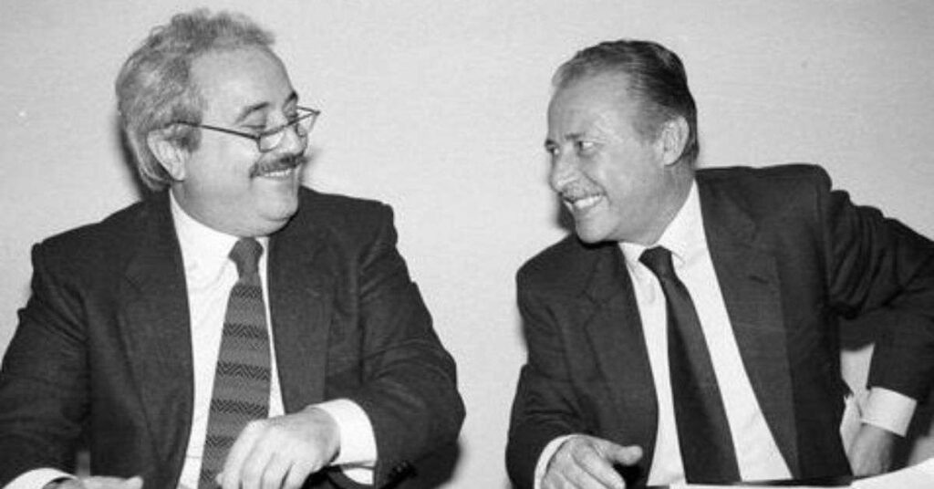 23 maggio, Giornata della Legalità – L’Italia che non si piega: l’esempio eterno di Falcone e Borsellino