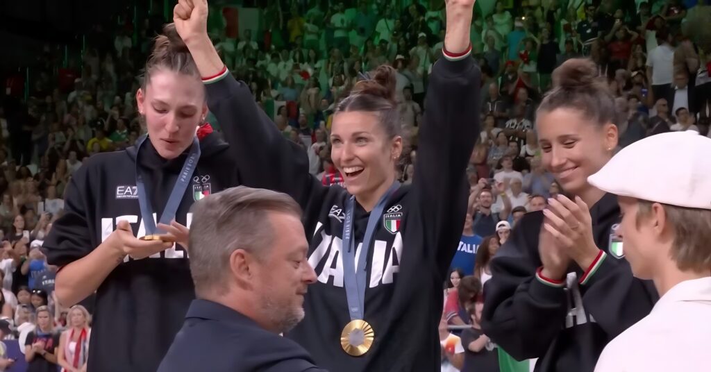 Olimpiadi 2024, una vittoria tutta italiana: medaglia d’oro per le azzurre del volley
