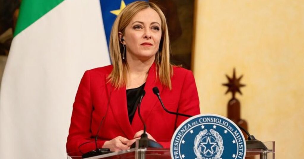 Con il Governo Meloni la legge vale per tutti. Anche per le ONG